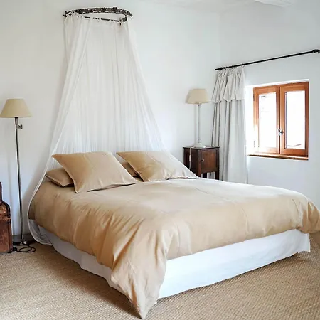 La Bousquetiere Bed & Breakfast 3*