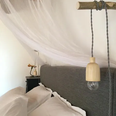 La Bousquetiere Bed & Breakfast